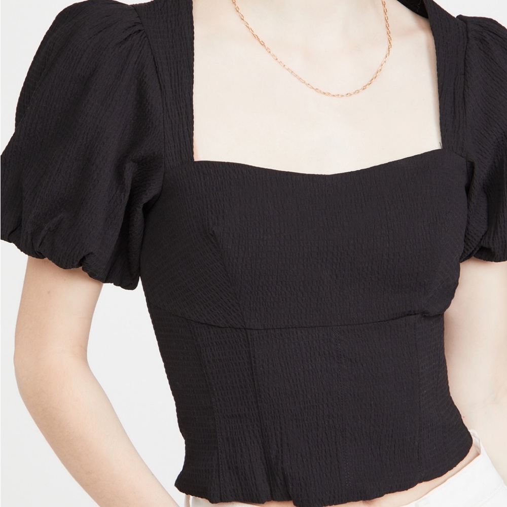 Astr the label black short sleeve puff sleeve Tanya top